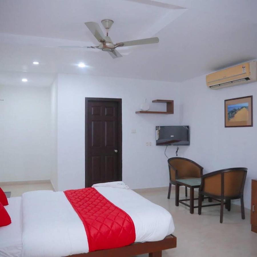 Redbell Suites Malapuram Malappuram Bagian luar foto